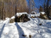 Sulle nevi del Monte Zucco (1232 m ) da S. Antonio Abbandonato (987 m) sui sent. 505-506 il 14 gennaio 2021 - FOTOGALLERY